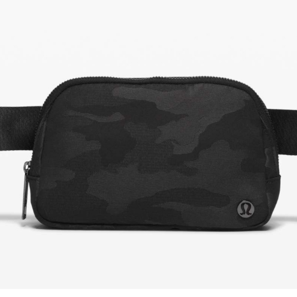Lululemon OG Camo Everywhere Belt Bag EUC